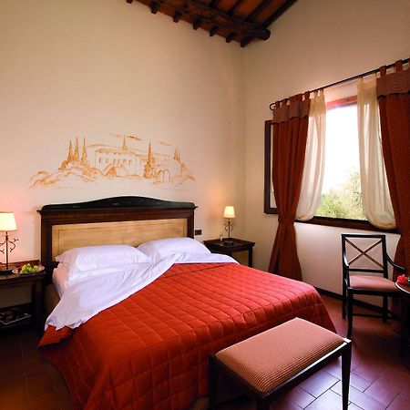 Agriturismo Antico Borgo Poggitazzi 테라누오바 브라씨올리니 외부 사진