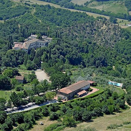 Agriturismo Antico Borgo Poggitazzi 테라누오바 브라씨올리니 외부 사진